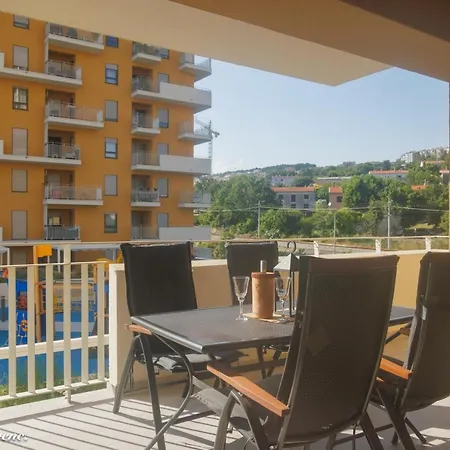 Deluxe Kantrida Apartment Rijeka
